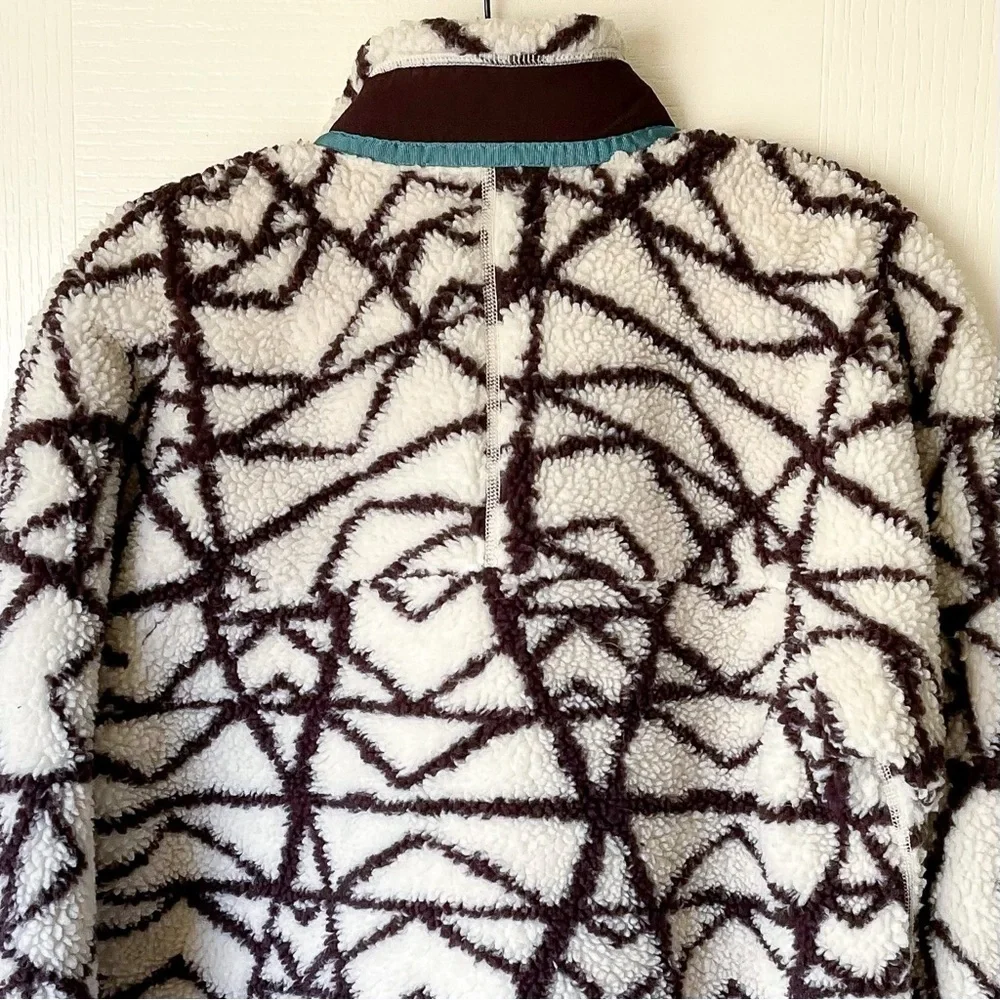 Patagonia Retro-X Deep Pile Fleece Jacket Pine‎ Stamp Brown Cream Small EUC
